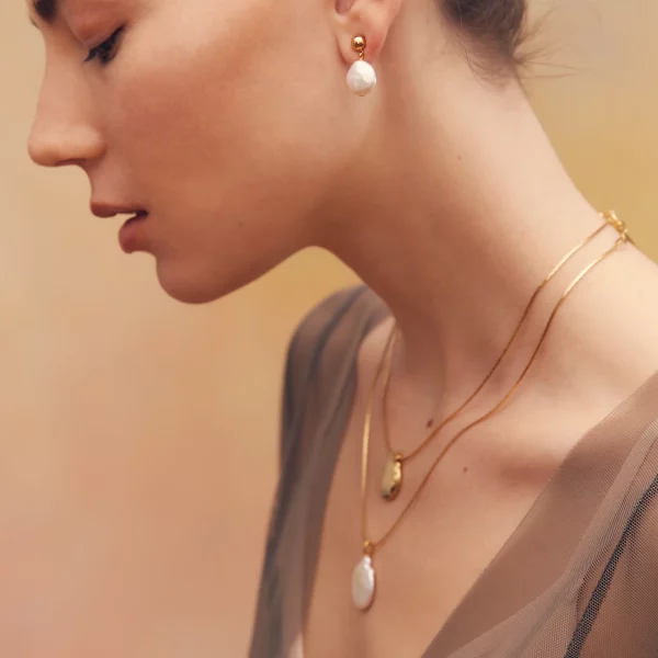 Lustre Pendant - Gold - Image 4