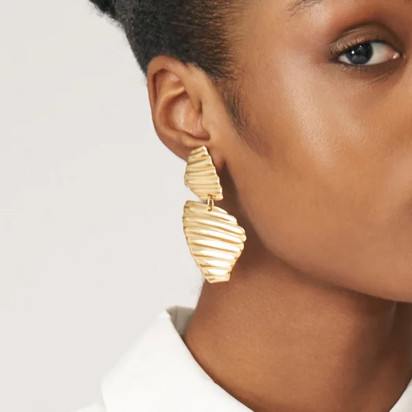 Soleil Statement Drops - Gold - Image 3