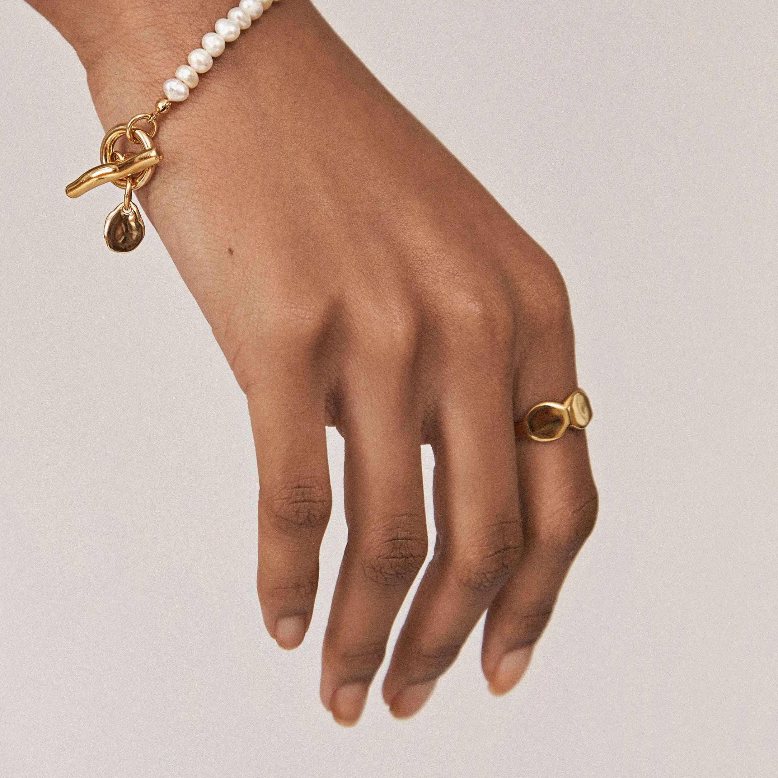 Orla Ring - Gold - Image 6